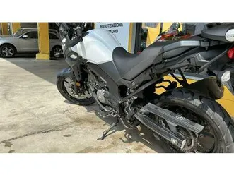 vendo suzuki v-strom 650 (2021 - 25) usata a milano (codice 9714850) - moto.it