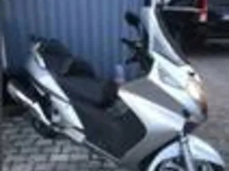 honda-fjs600-silver-wing-1100mil-nybesiktigad-nyservad