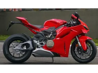 ducati panigale v4 "black deal"