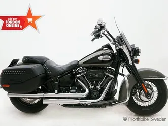 harley-davidson heritage softail classic • 2021