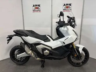 honda x-adv 750 zwart
