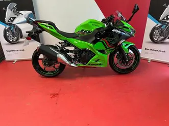 kawasaki-ninja-400-abs-krt-edition-399-cc