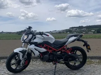 moto-benelli-bn125-vila-nova-de-famalicao-e-calendario