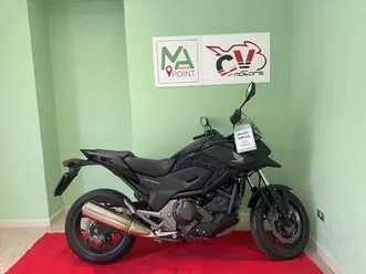honda-nc-750-nc-750-x-dct-abs-2014-15-nero