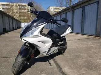 motorroller-skooter-peugeot-jetforce-c-tec-black-wihte