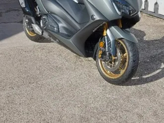 yamaha-t-max-560-tech-max