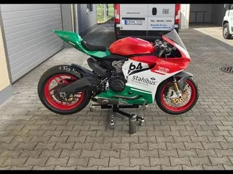 ducati panigale 899 rennstrecke