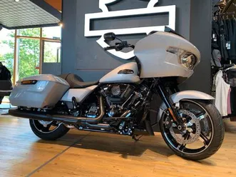 harley-davidson road glide fltrx, wilbers nivomat, black trim