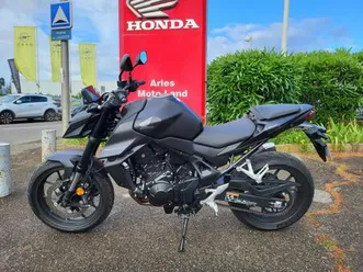honda cb 750 hornet 2025 750 cm3 | moto roadster | 589 km | bleu | 13200 arles