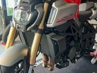 srk 900 qj900 2c qj motor my 2025 senza anticipo p