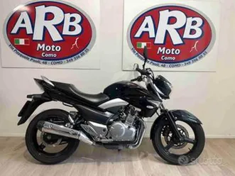 suzuki inazuma 250 standard originale