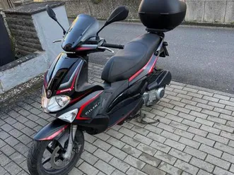 gilera runner 200 st