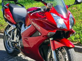 honda-vfr-800-abs-2008-god