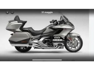 vendo honda gl 1800 gold wing tour (2021 - 23) usata a viareggio (codice 9725154) - moto.it