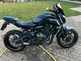 2-yamaha-mt07-2020-a2