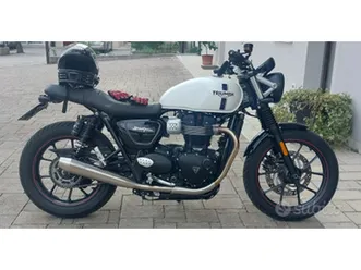 triumph street twin 900