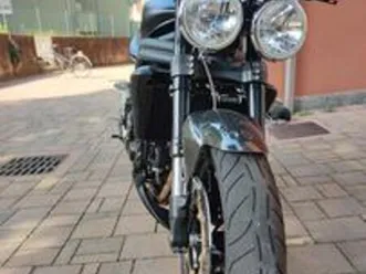 triumph speed triple 1050 - 2009