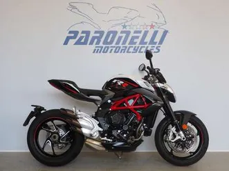 mv agusta brutale 800 rr bianco