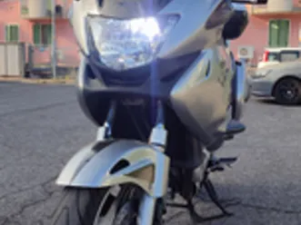 honda deauville nt 700