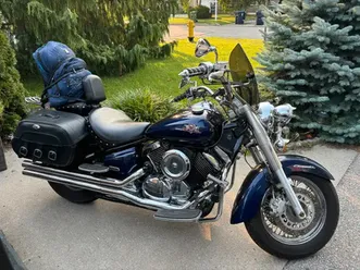 2001-yamaha-vstar-1100-classic-with-hydraulic-lift