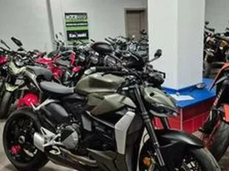 ducati streetfighter v2 - 2022 km 2000 uniprò nuov