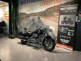 harley-davidson-cvo-road-king-fran-1795kr-man