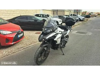 benelli trk 502 x
