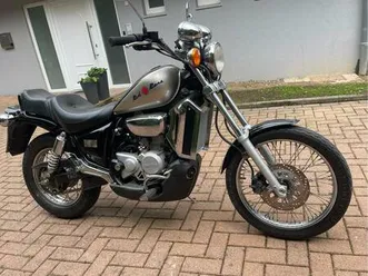 aprilia-red-rose-125-nur-6-800-km-lieferung-moglich