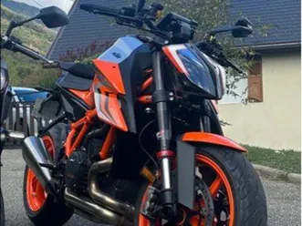 ktm-1290-superduke-r-2023