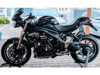 triumph speed triple 1050 abs