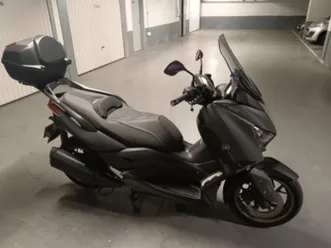 yamaha-techmax-xmax-300