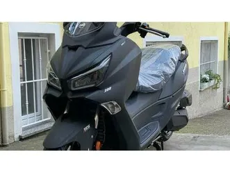 vendo sym joymax 300 z (2025) nuova a milano (codice 9097411) - moto.it