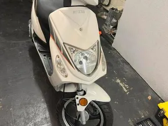 2-razzo-strike-50-cc-4-takt-b-klasse-brommer-scooter