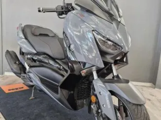 yamaha-x-max-125-tech-max-2021-124-cm3-scooter-4-312-km-30900-nimes