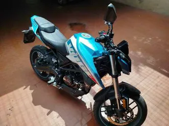 voge-r125-blu-azzurro