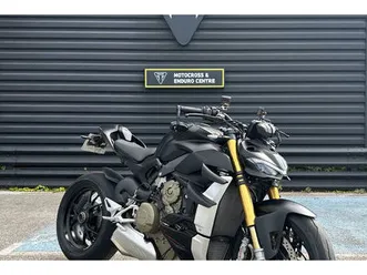 ducati-streetfighter-v4-2021