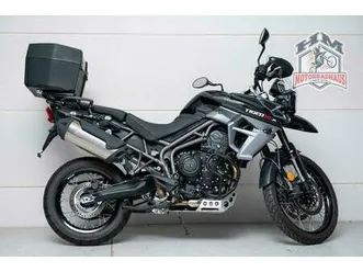 triumph tiger 800 xcx