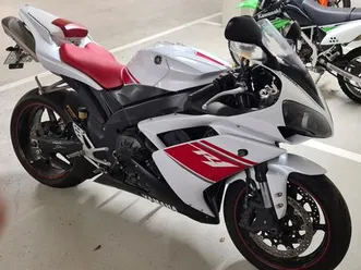 yamaha yzf-r1 rn19