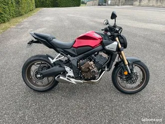 honda-cb650r-e-clutch-2025-260-km