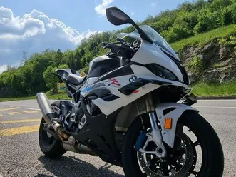 **bmw s1000rr 2023 – m paket – garancija do 2028 – top stanje**, 2023 god.