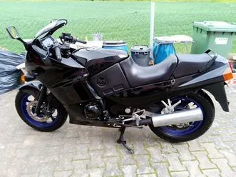 kawasaki gpx 600 r