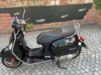 vespa-gts-300-2014