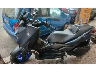yamaha-x-max-300-2023