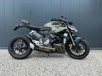 ducati-ducati-streetfighter-v2-2022-2022-900-cm3-moto-roadster-19-800-km-42100-st-et