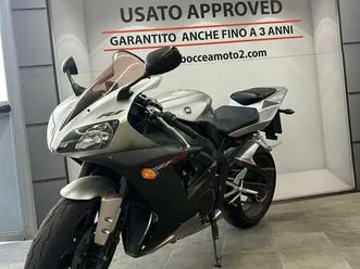 yamaha yzf-r1 argento