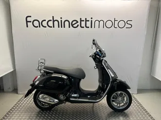 piaggio-vespa-gts-300-hpe-roller-occasion-chf-4'487