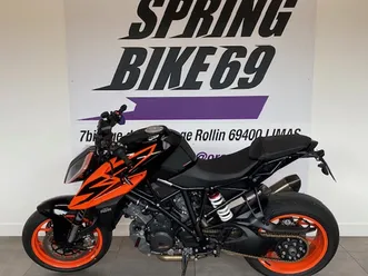 ktm 1290 super duke r