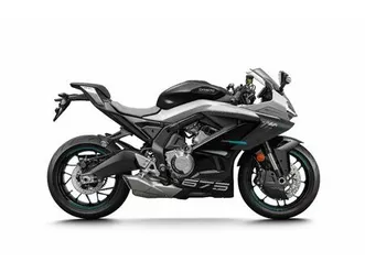 moto neuve: cfmoto 675sr-r
