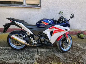 honda-cbr-250r-250-cm3-a2-kat-akrapovic-2011-god