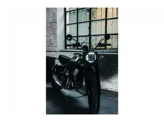2022-ducati-scrambler-icon-dark